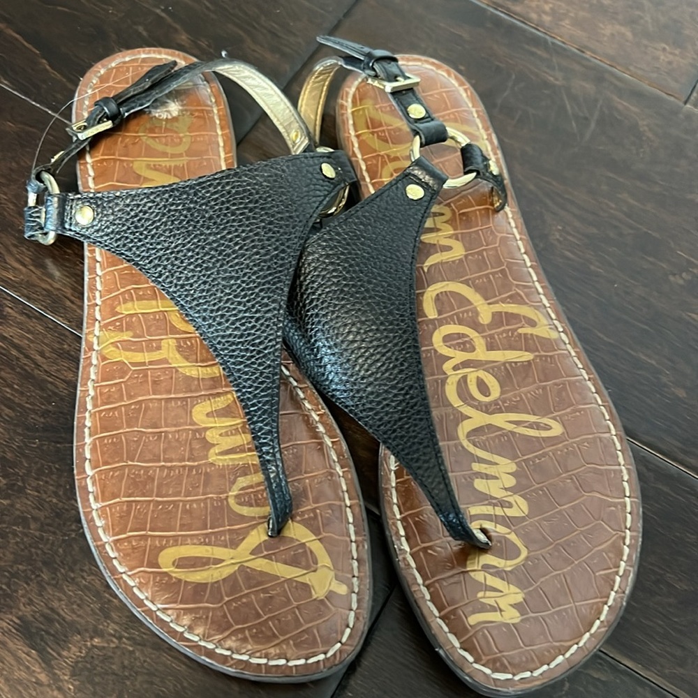 Sam Edelman black and gold sandals 9 - Picture 2 of 13
